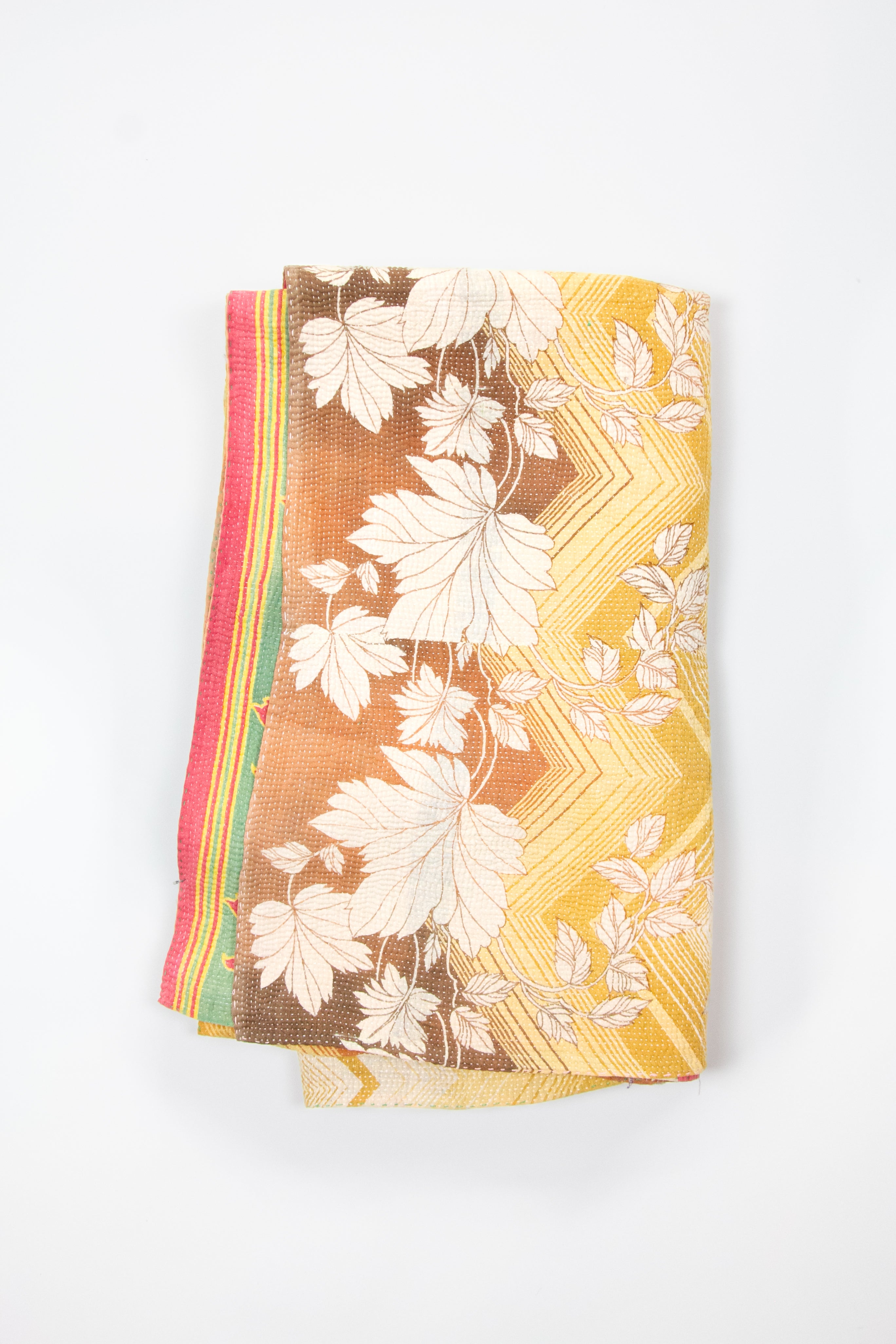 AUNTIE OTI LARGE KANTHA THROW