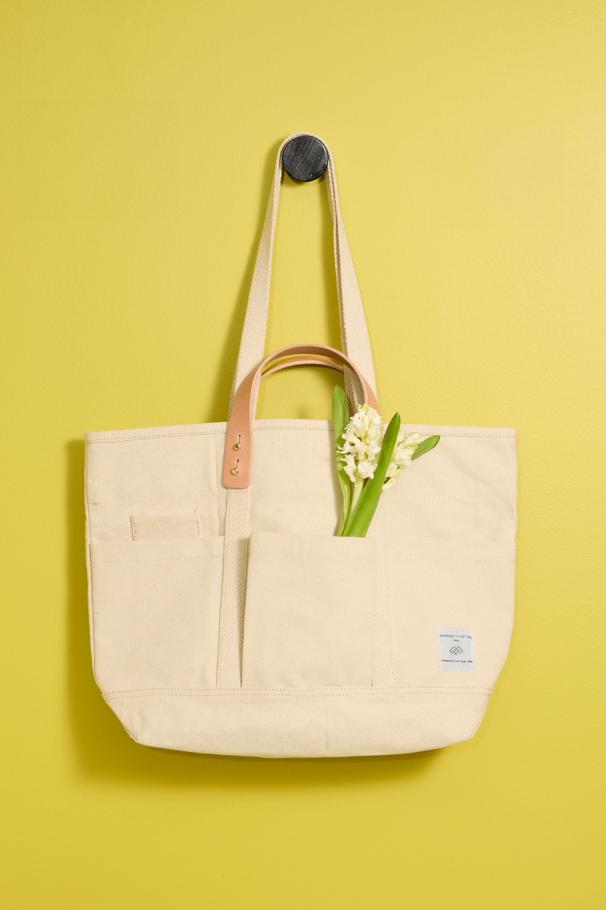 Canvas Construction Tote in Natural