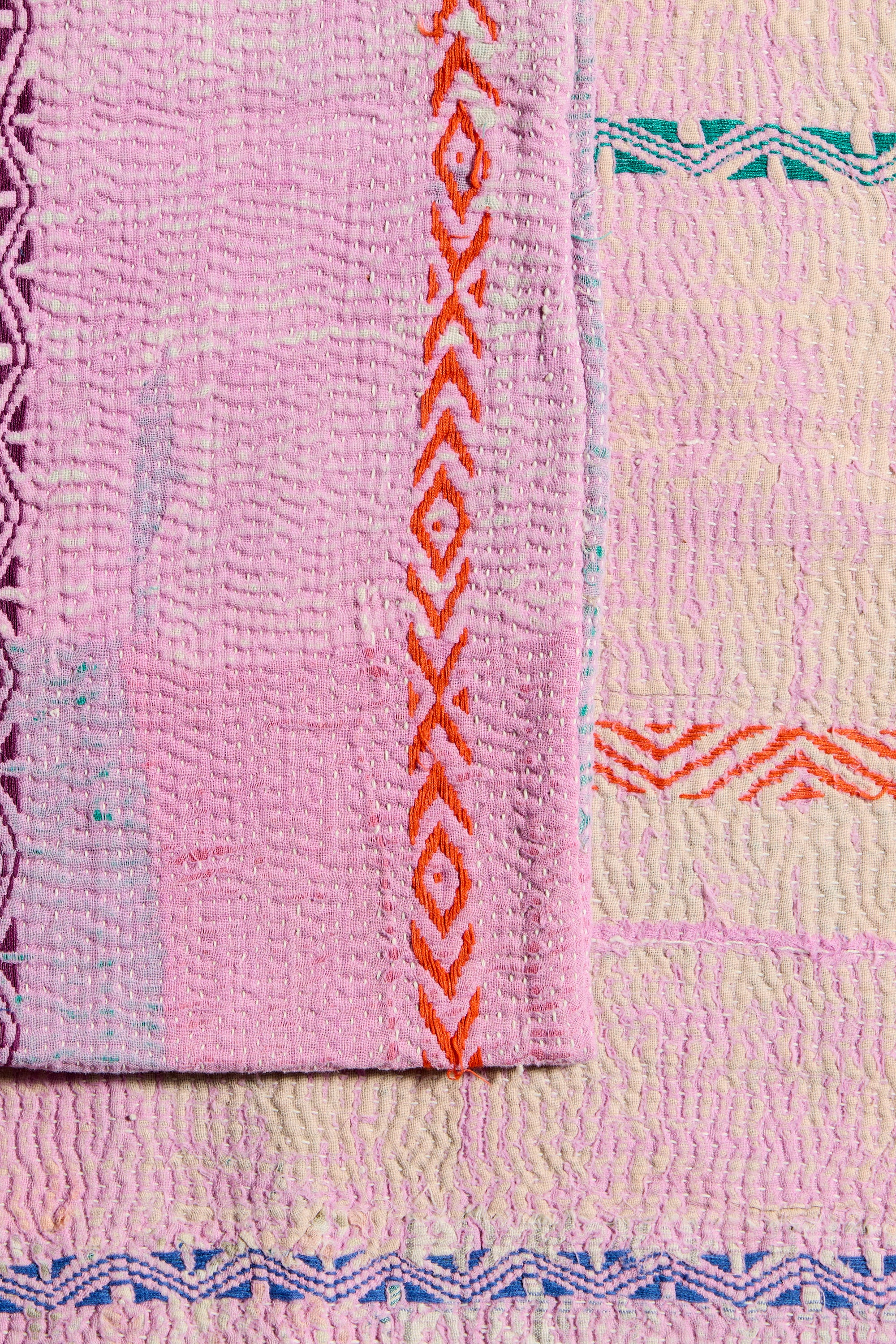 Auntie Oti SET OF 2 Pillowcases