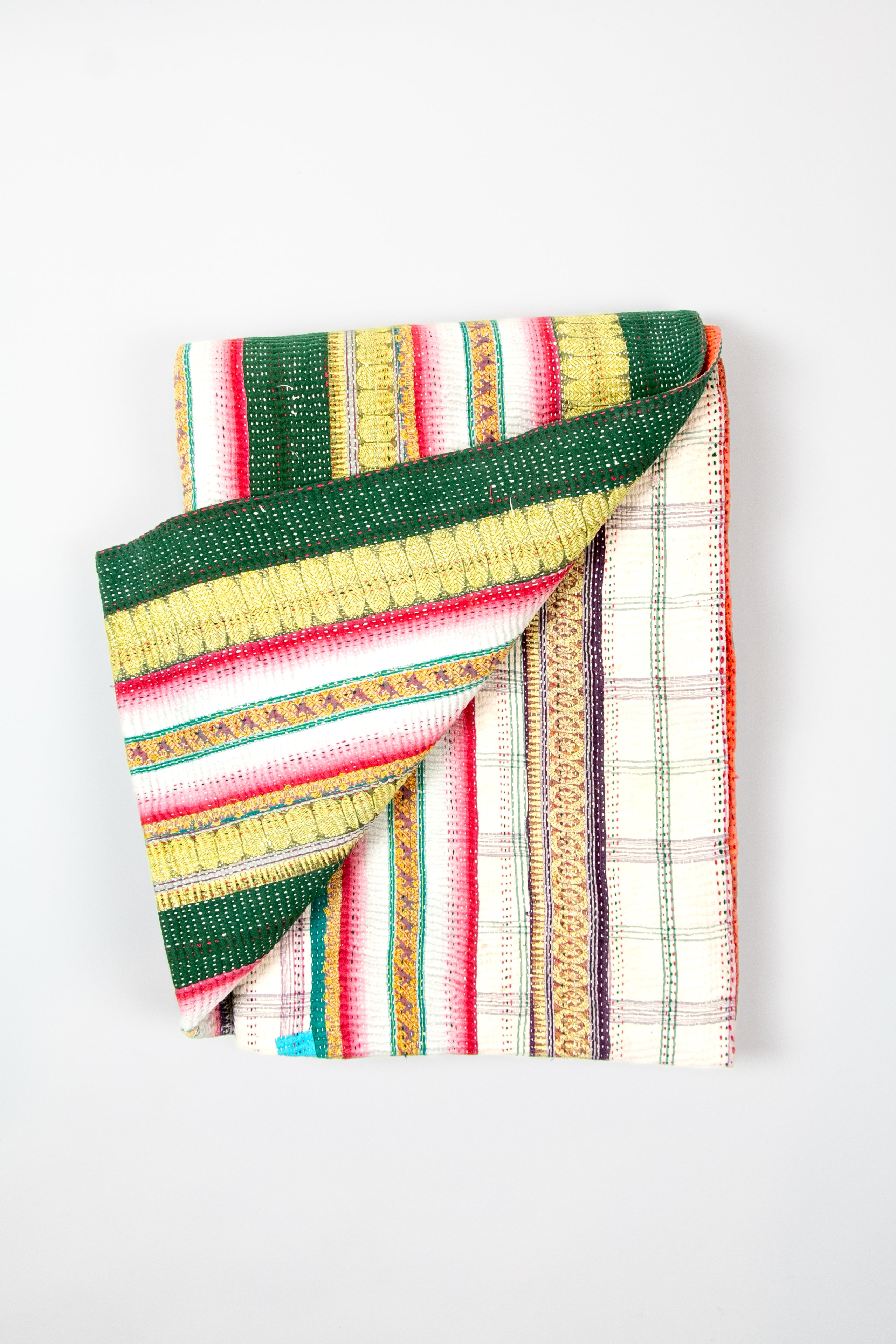 AUNTIE OTI X-LARGE KANTHA QUILT