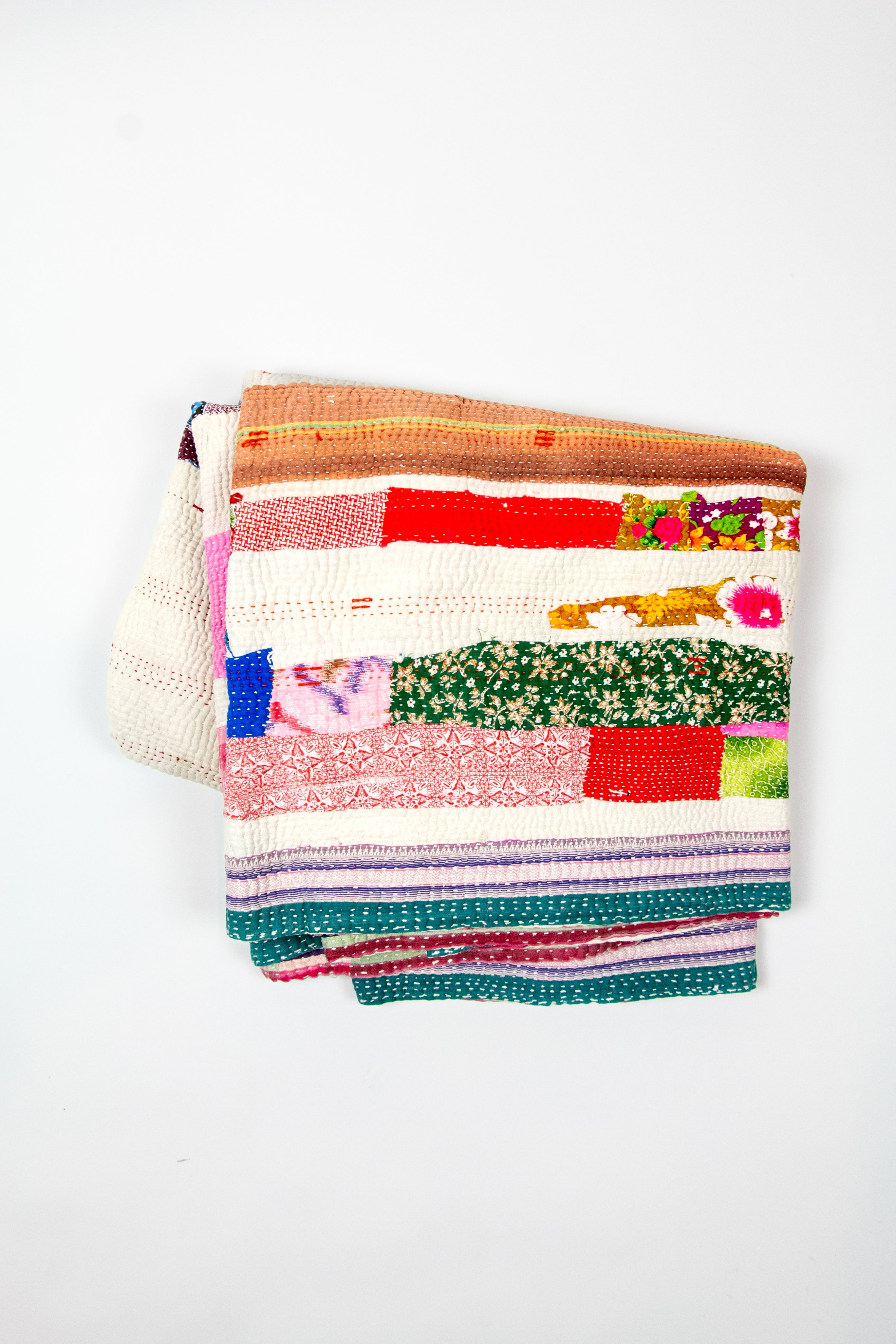 AUNTIE OTI X-LARGE KANTHA QUILT