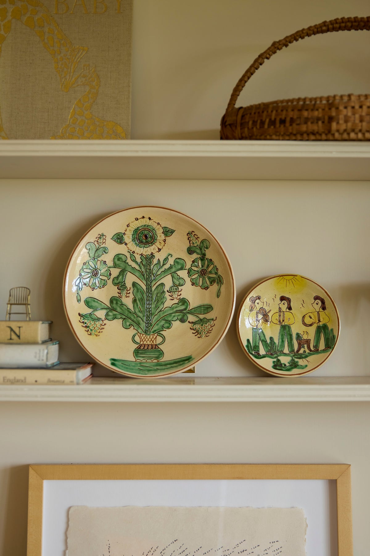 Horezu Painted Ceramic Dessert Plate