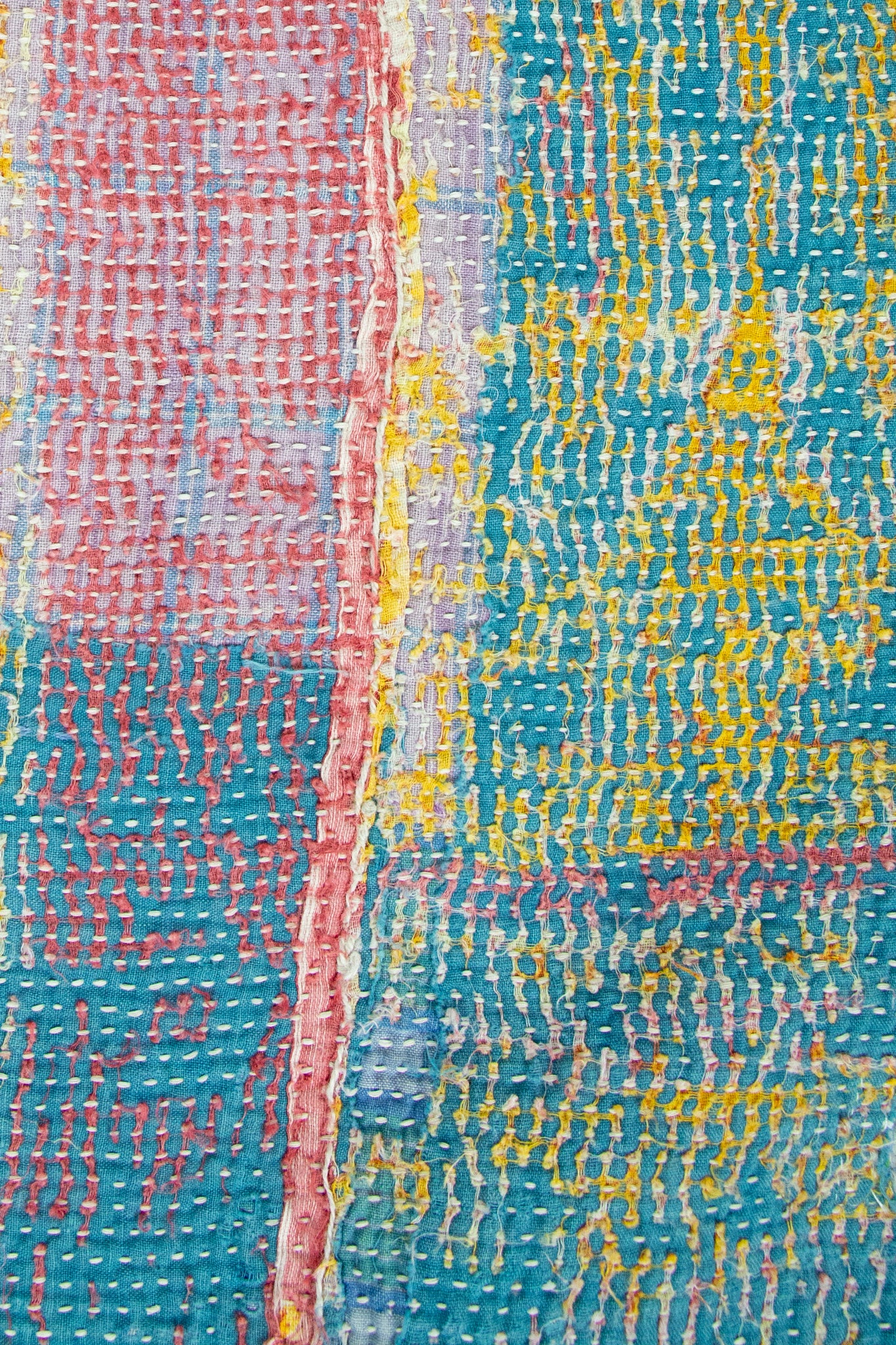 AUNTIE OTI KANTHA LARGE THROW -  OMBRE YELLOW / BLUE / PINK