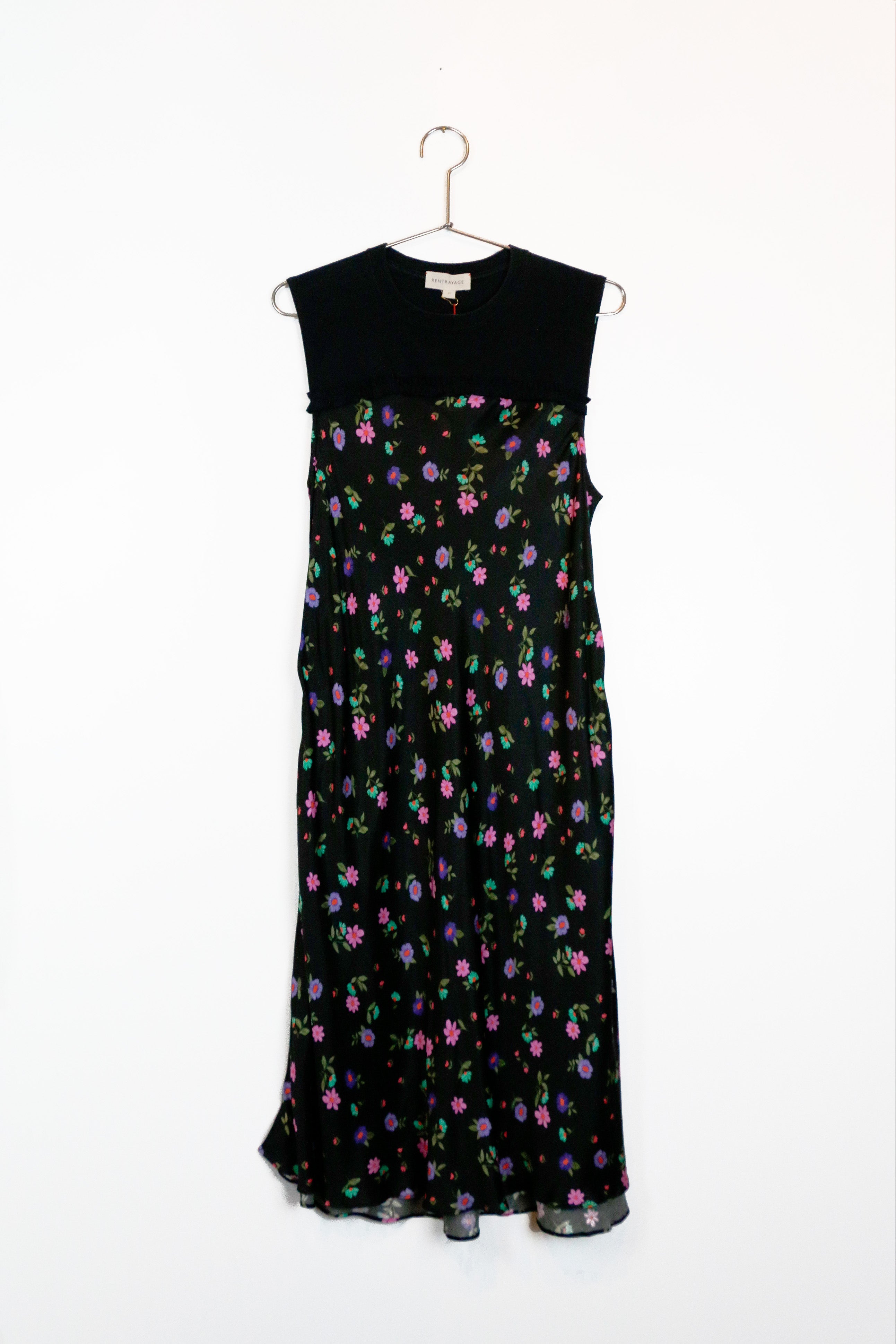 Sorjourne Dress in Dark Floral