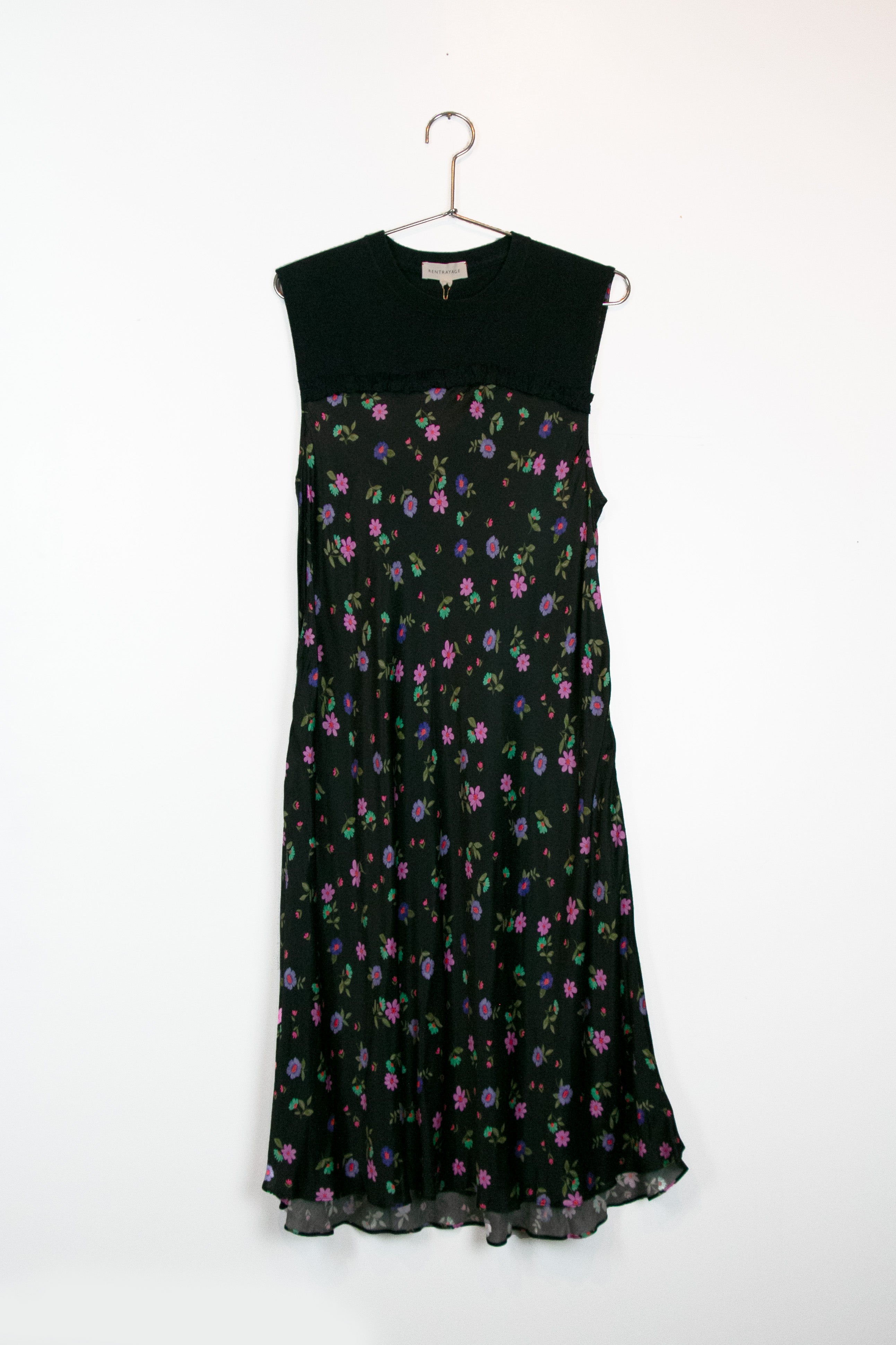 Sorjourne Dress in Dark Floral