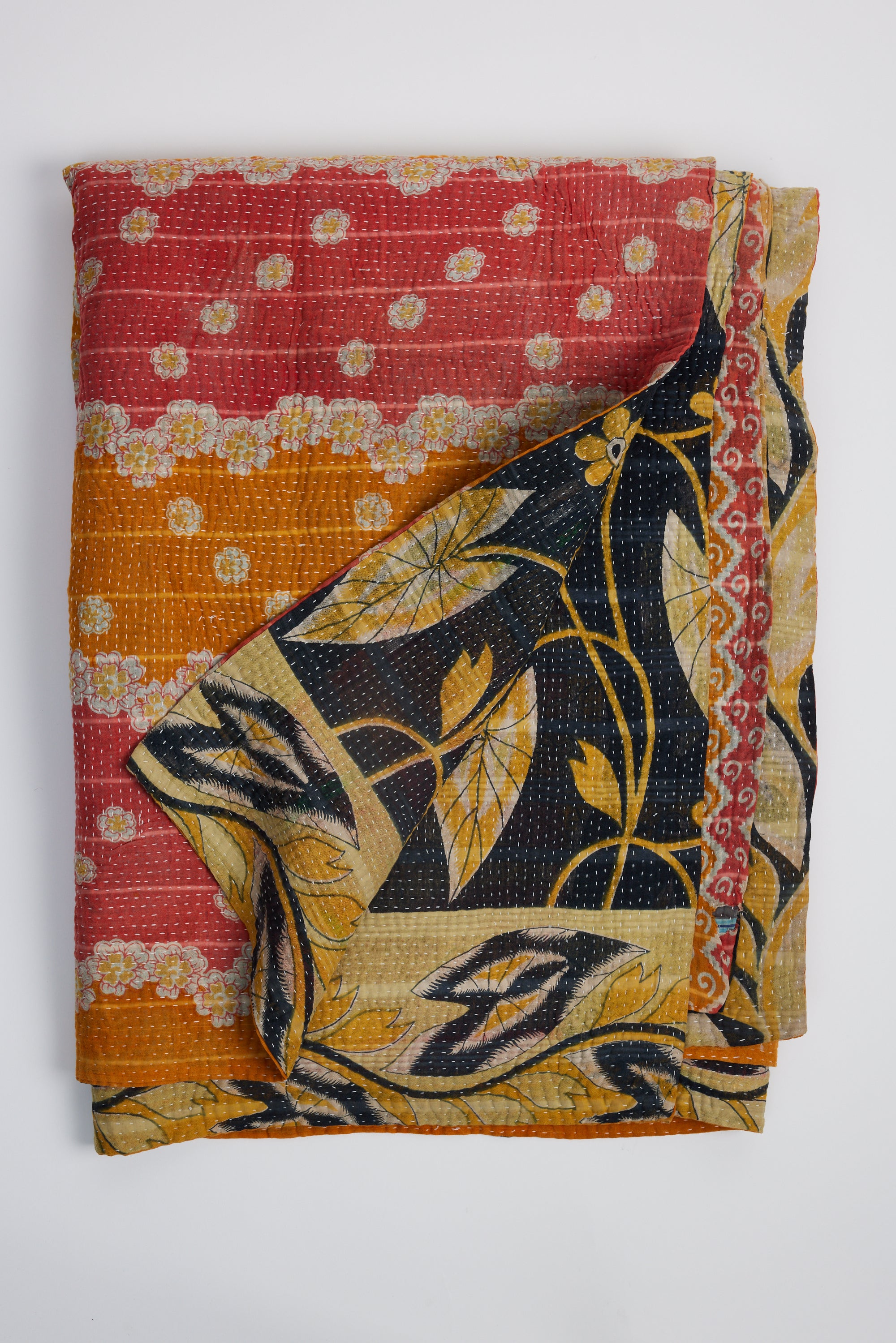 AUNTIE OTI LARGE KANTHA THROW